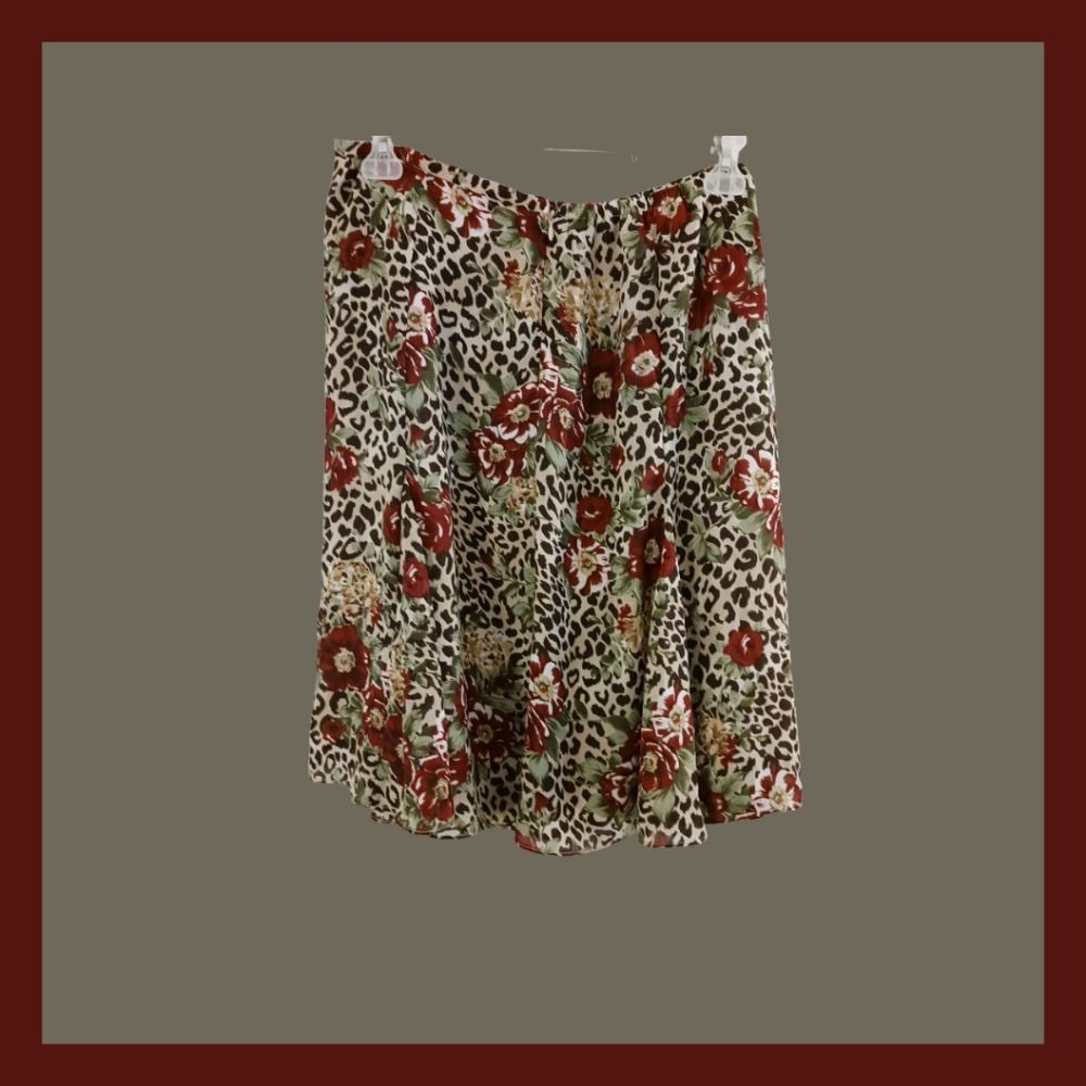 Women's skirt size 12